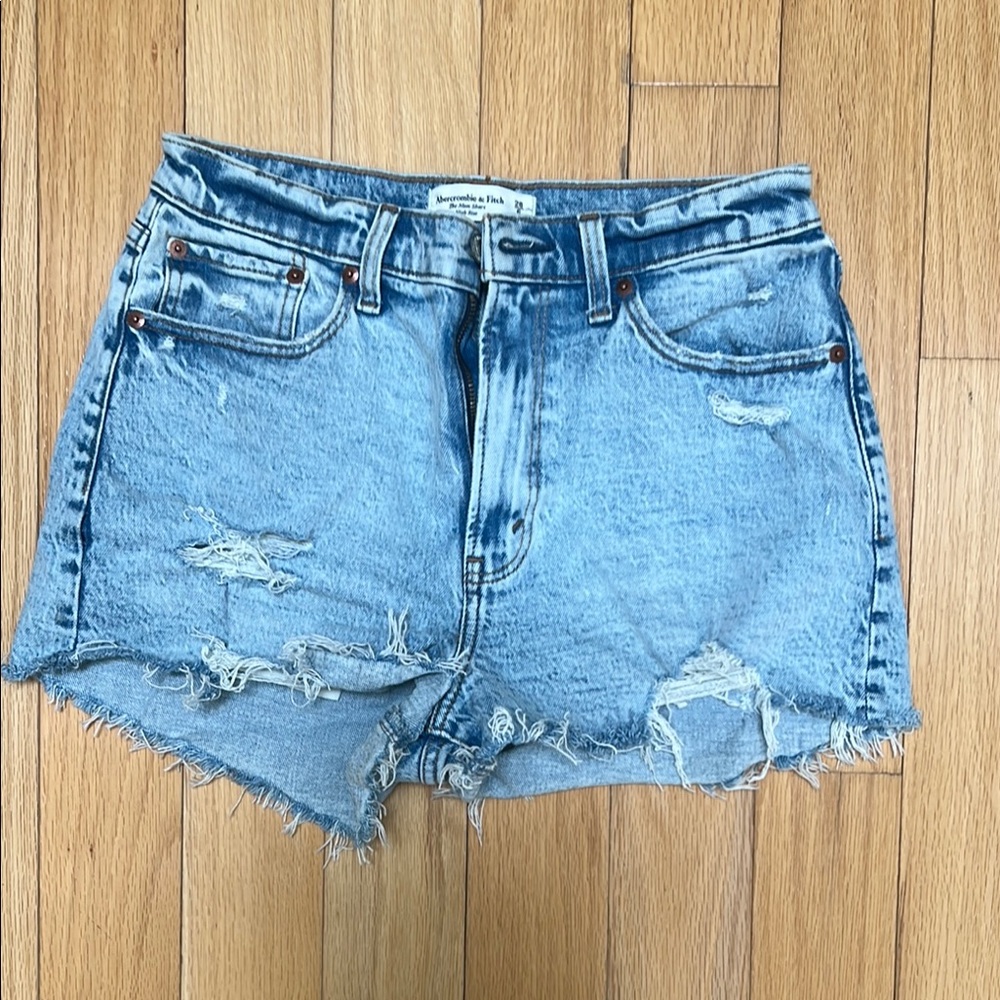 Abercrombie & Fitch curve love the mom short high rise destroyed light wash